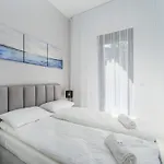 Summer Lofts Premium With Parking