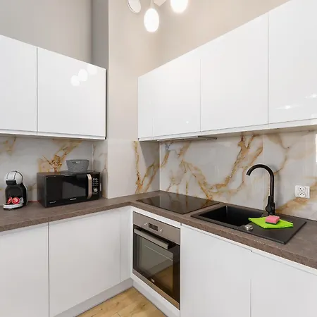 Summer Lofts Premium With Parking By Mspro